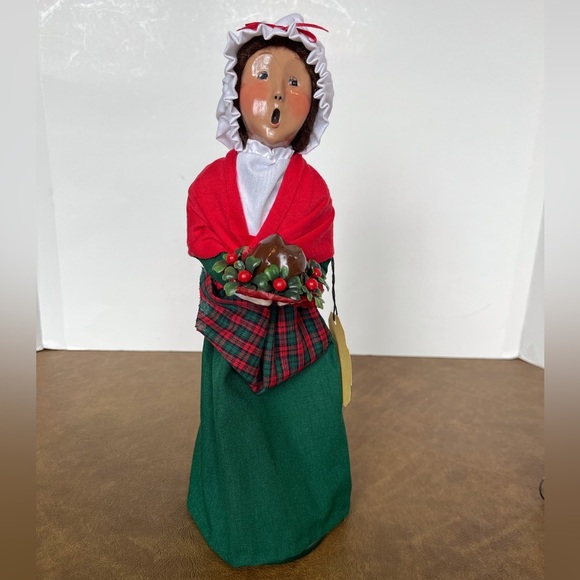 Byer’s Choice Ltd. Mrs. Cratchit 1985 NWT - Picture 8 of 8